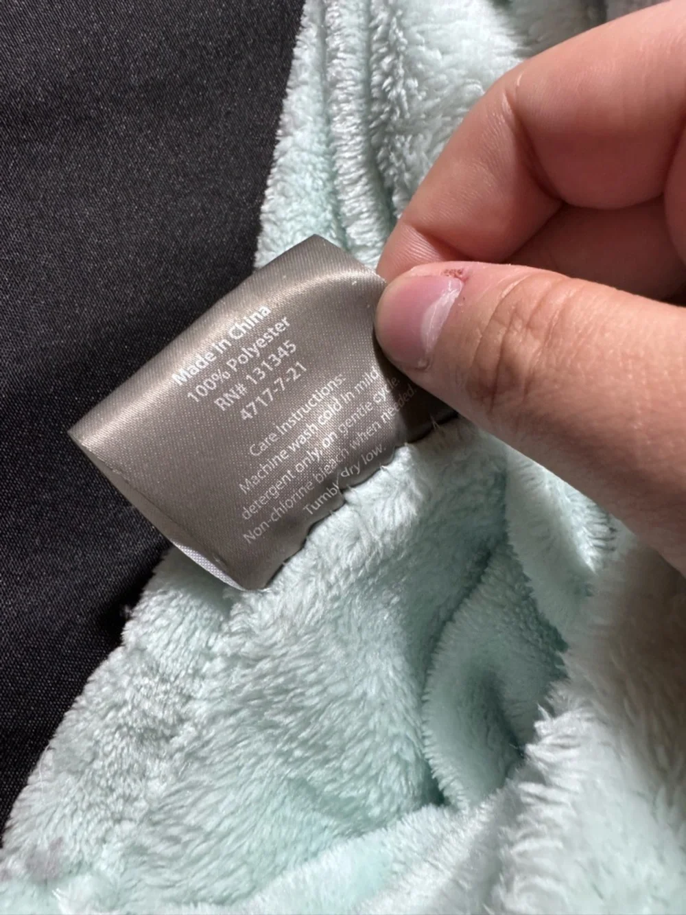 Light‎ Mint Green  Plush Throw Blanket - 